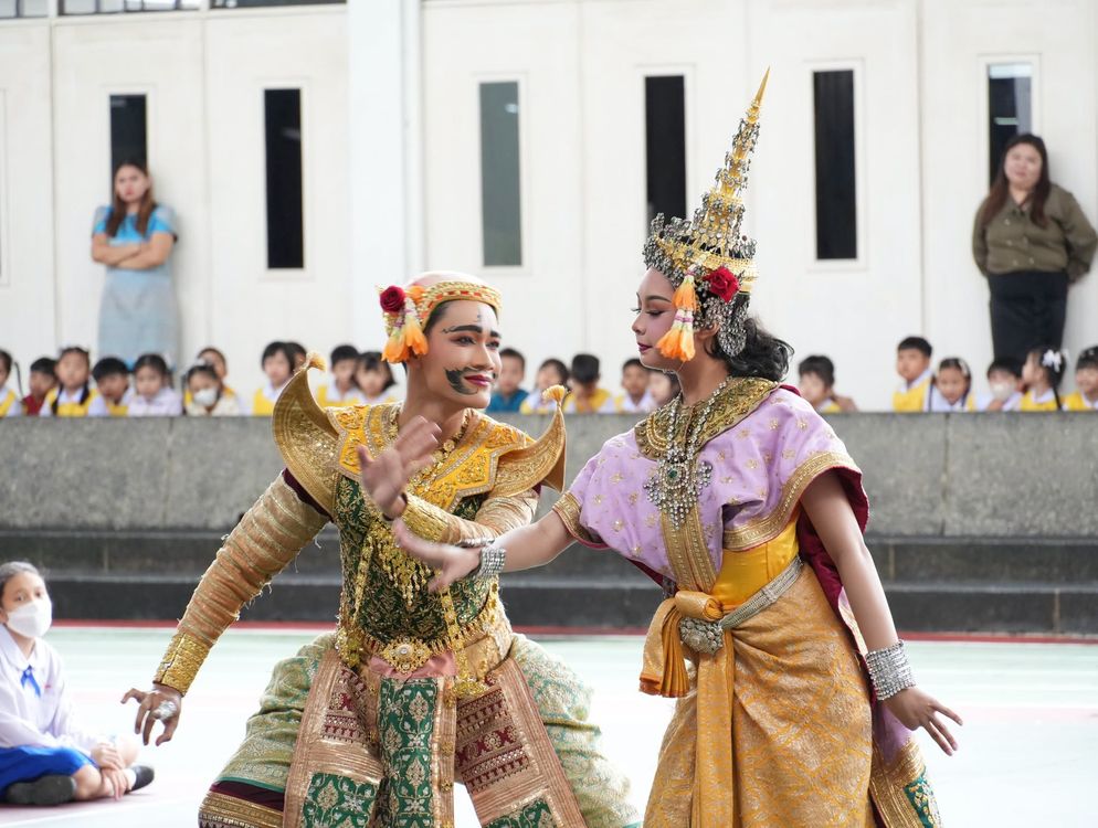 โรงเรียนปรีชานุศาสน์