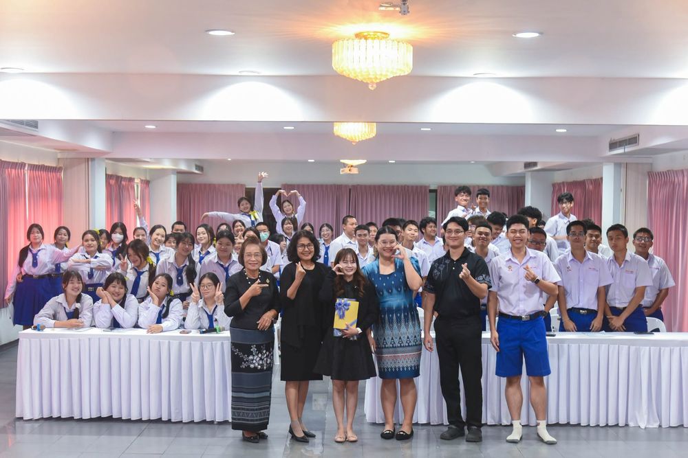 โรงเรียนปรีชานุศาสน์