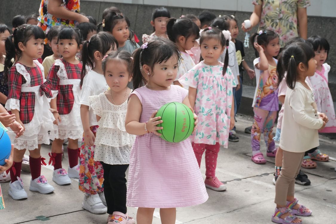 โรงเรียนปรีชานุศาสน์