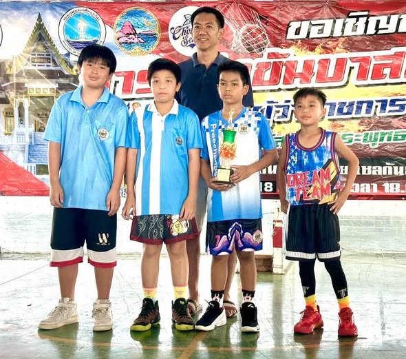 โรงเรียนปรีชานุศาสน์