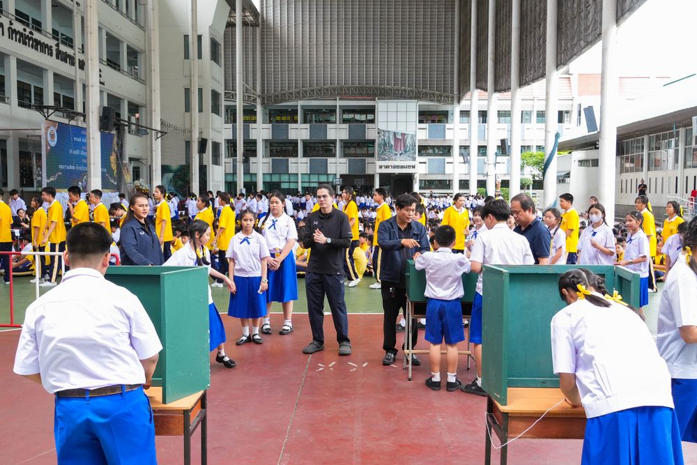 โรงเรียนปรีชานุศาสน์
