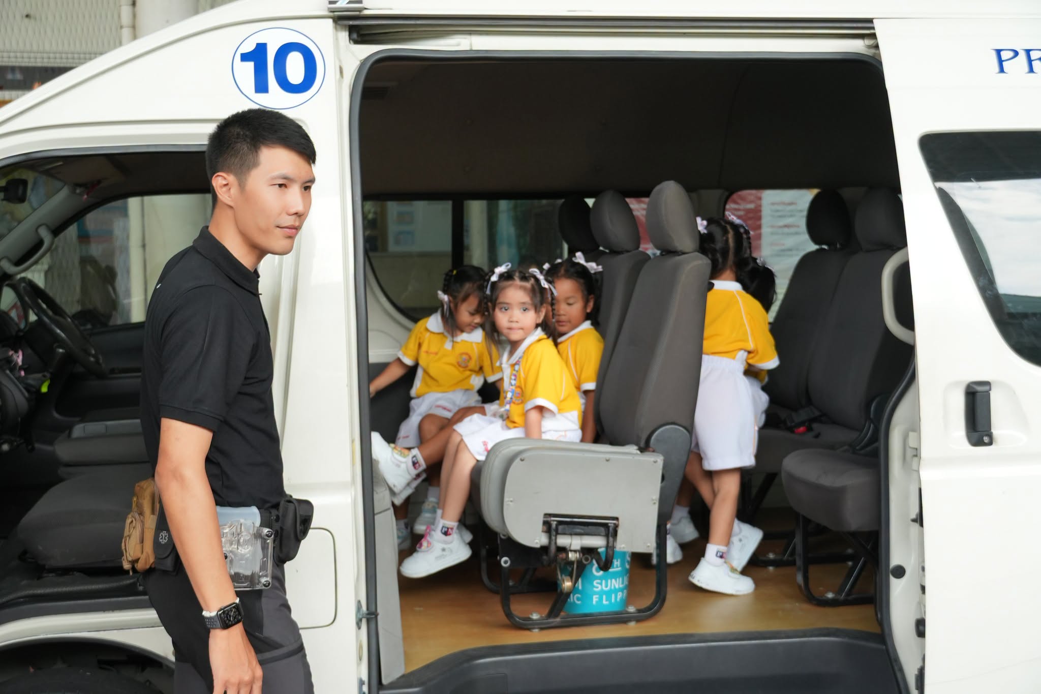 โรงเรียนปรีชานุศาสน์
