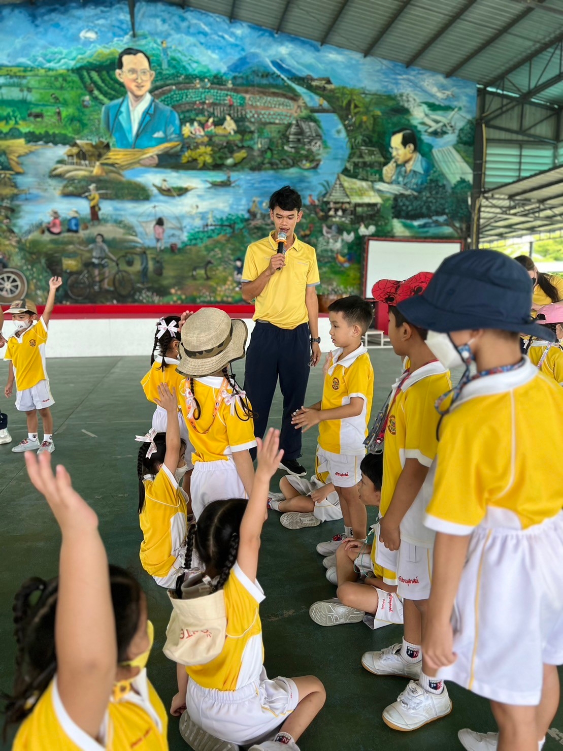 โรงเรียนปรีชานุศาสน์