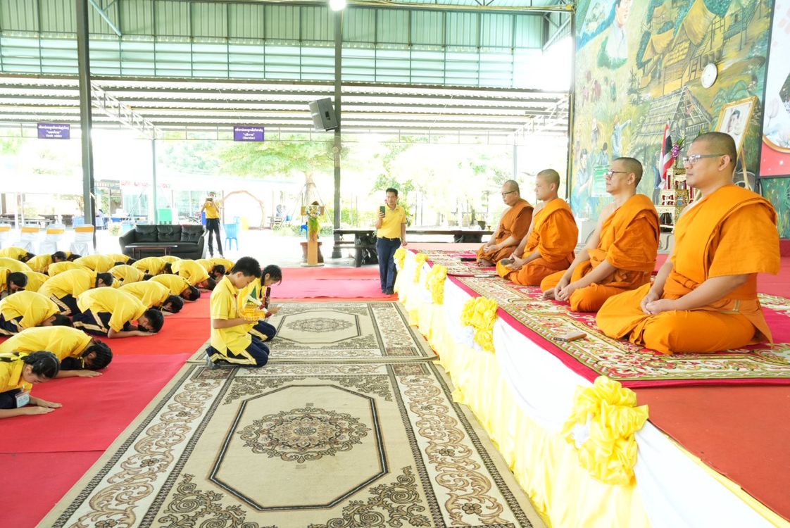 โรงเรียนปรีชานุศาสน์