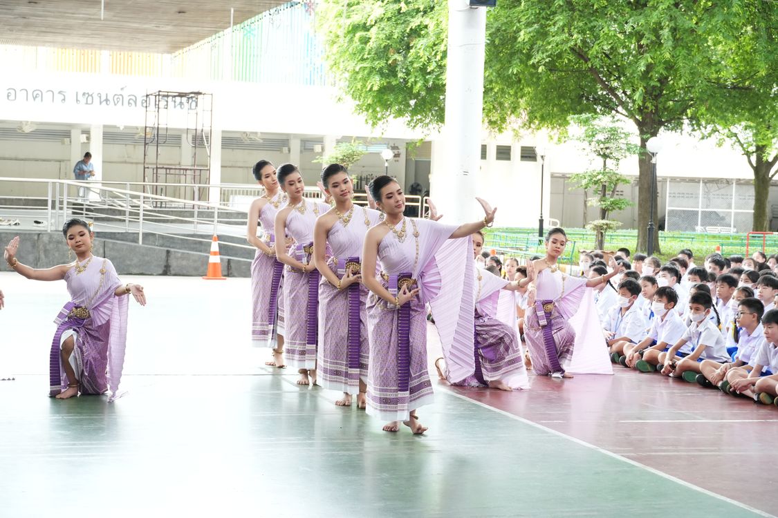 โรงเรียนปรีชานุศาสน์