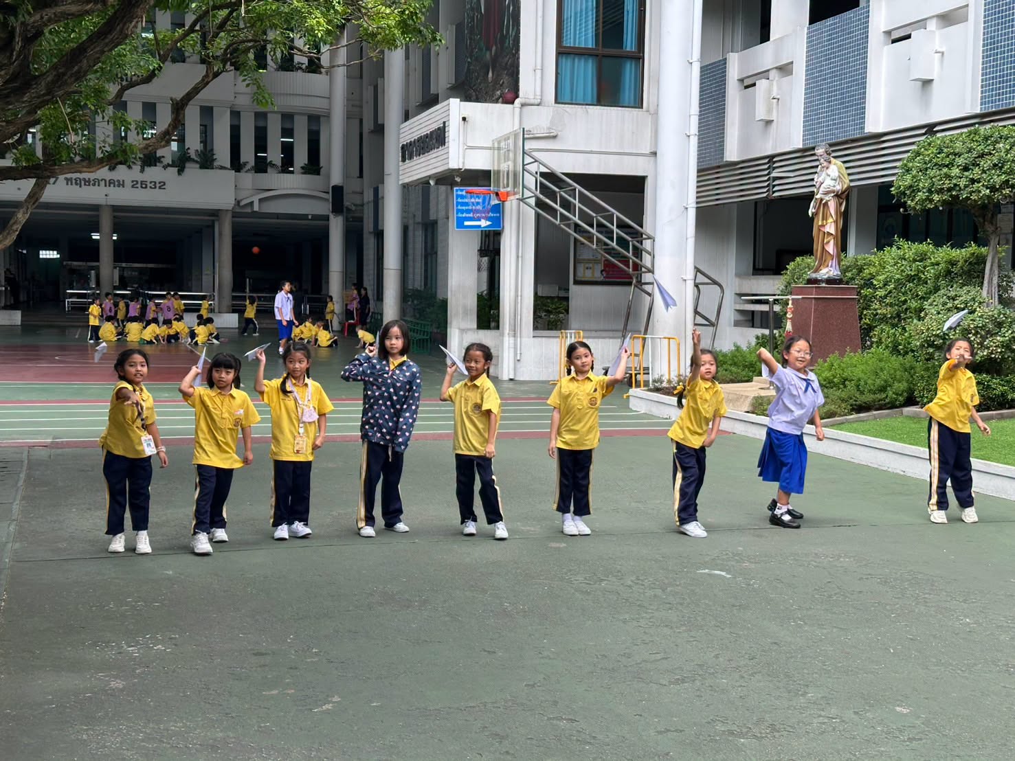 โรงเรียนปรีชานุศาสน์