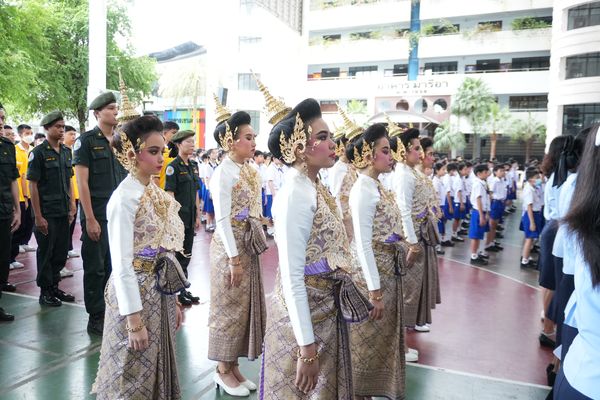 โรงเรียนปรีชานุศาสน์