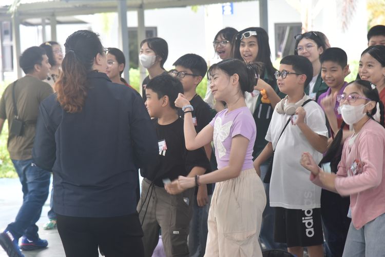 โรงเรียนปรีชานุศาสน์