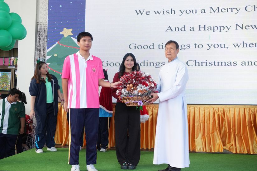โรงเรียนปรีชานุศาสน์