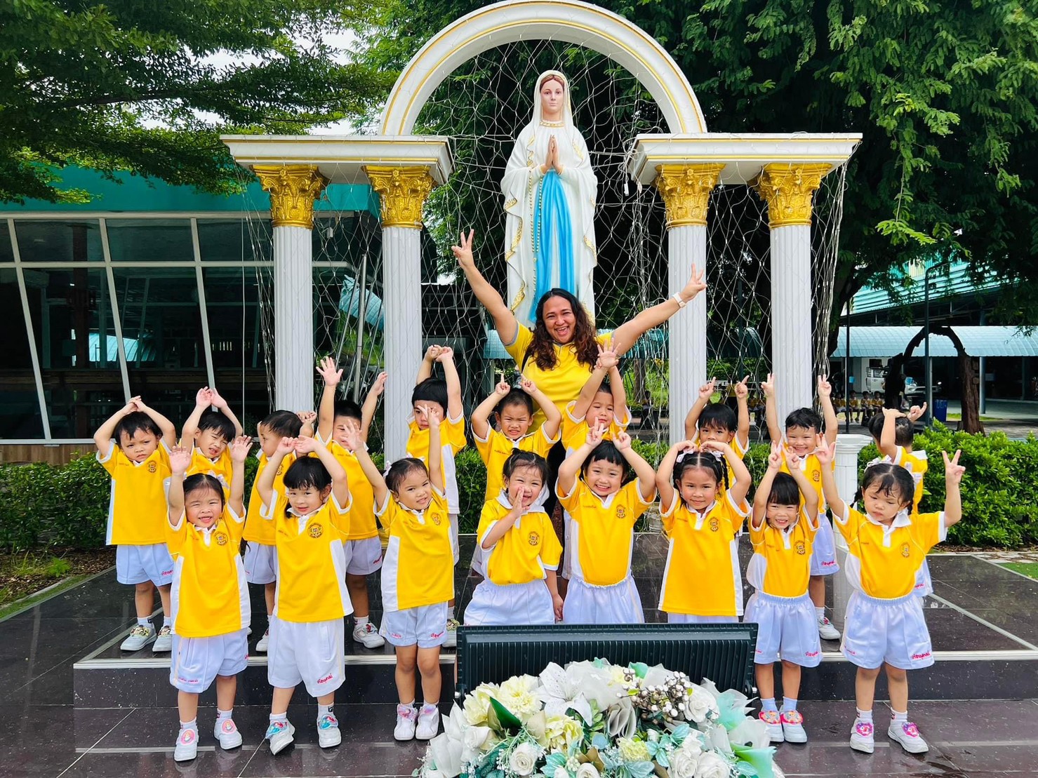 โรงเรียนปรีชานุศาสน์