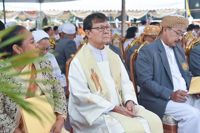 โรงเรียนปรีชานุศาสน์