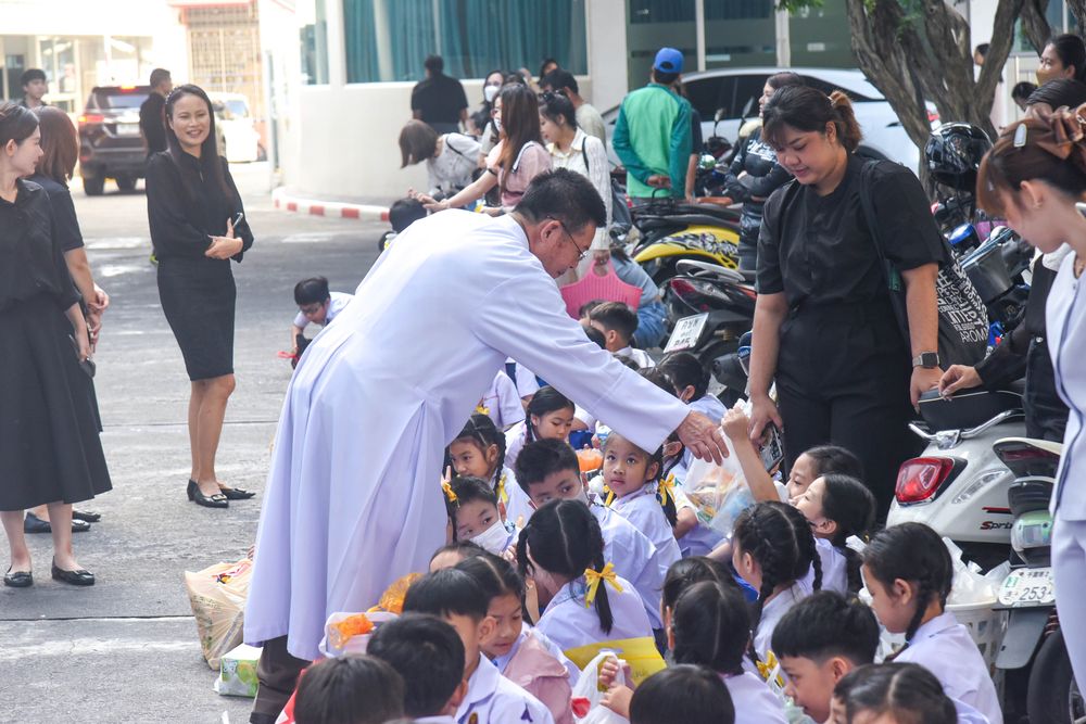 โรงเรียนปรีชานุศาสน์