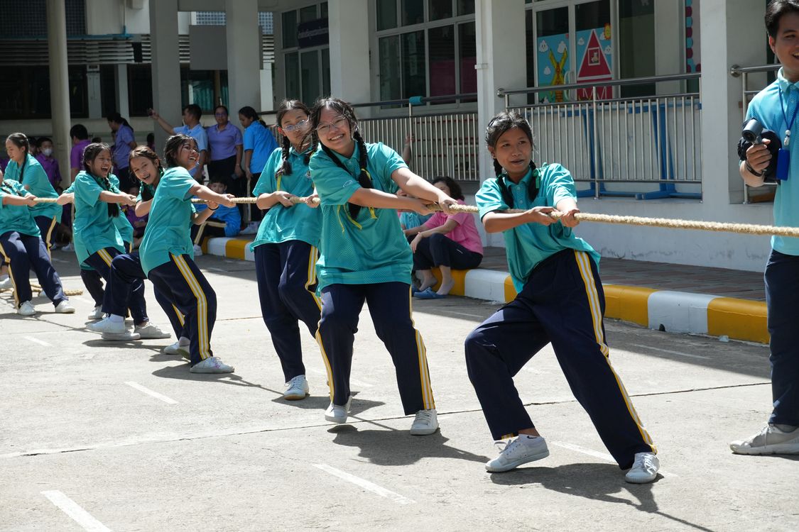 โรงเรียนปรีชานุศาสน์