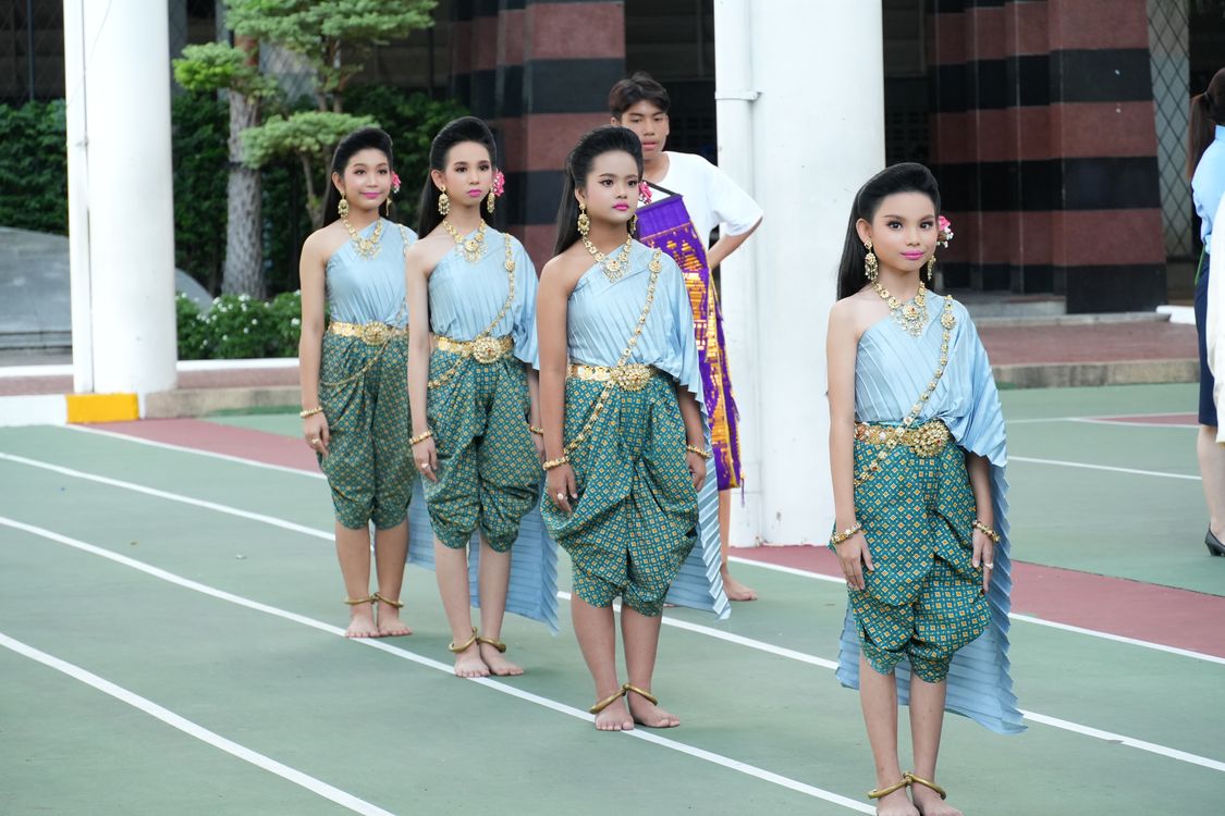 โรงเรียนปรีชานุศาสน์