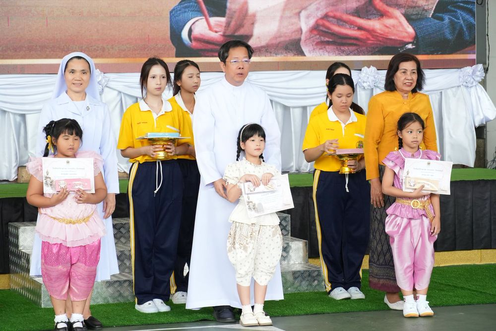 โรงเรียนปรีชานุศาสน์