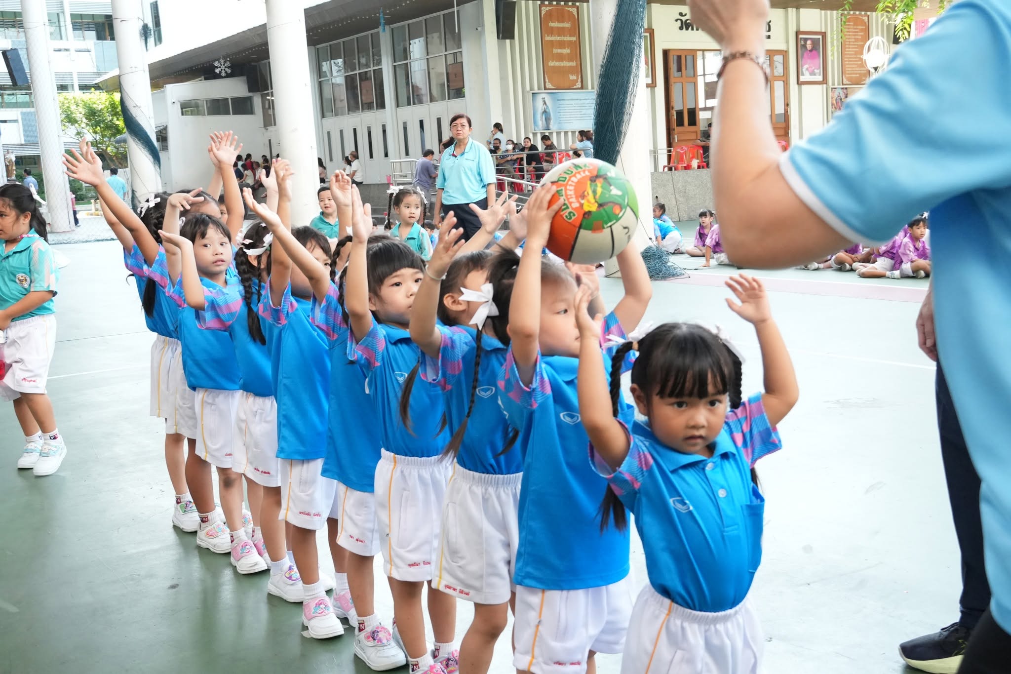 โรงเรียนปรีชานุศาสน์