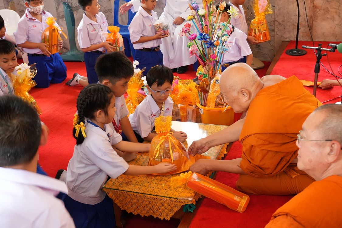 โรงเรียนปรีชานุศาสน์