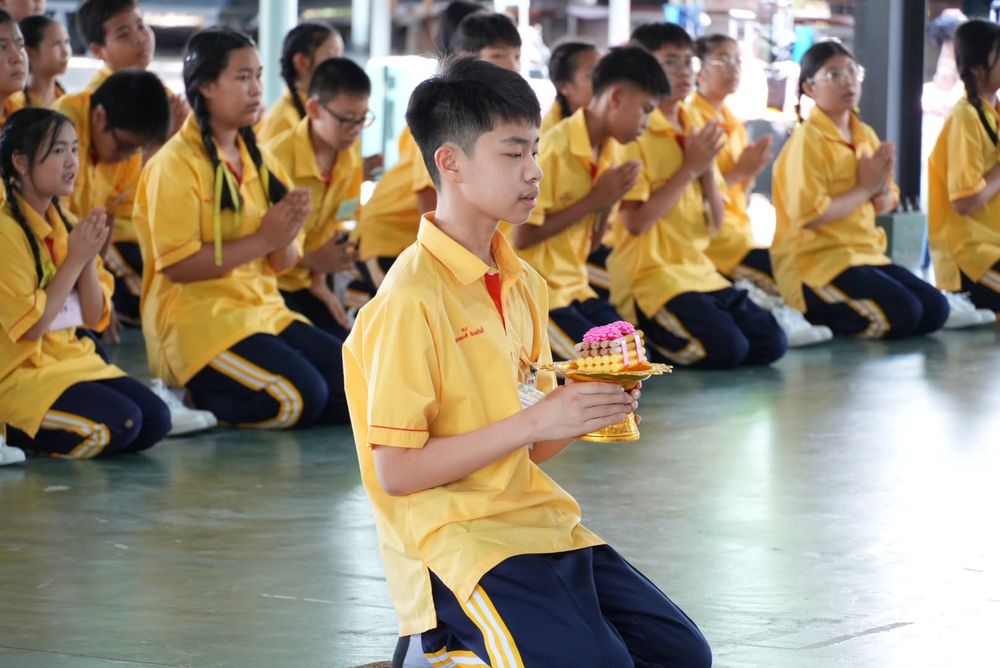 โรงเรียนปรีชานุศาสน์