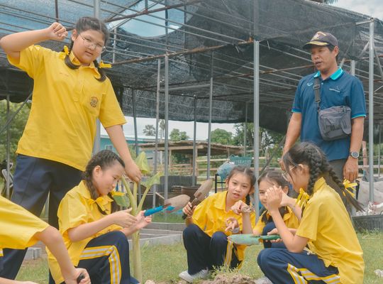 โรงเรียนปรีชานุศาสน์