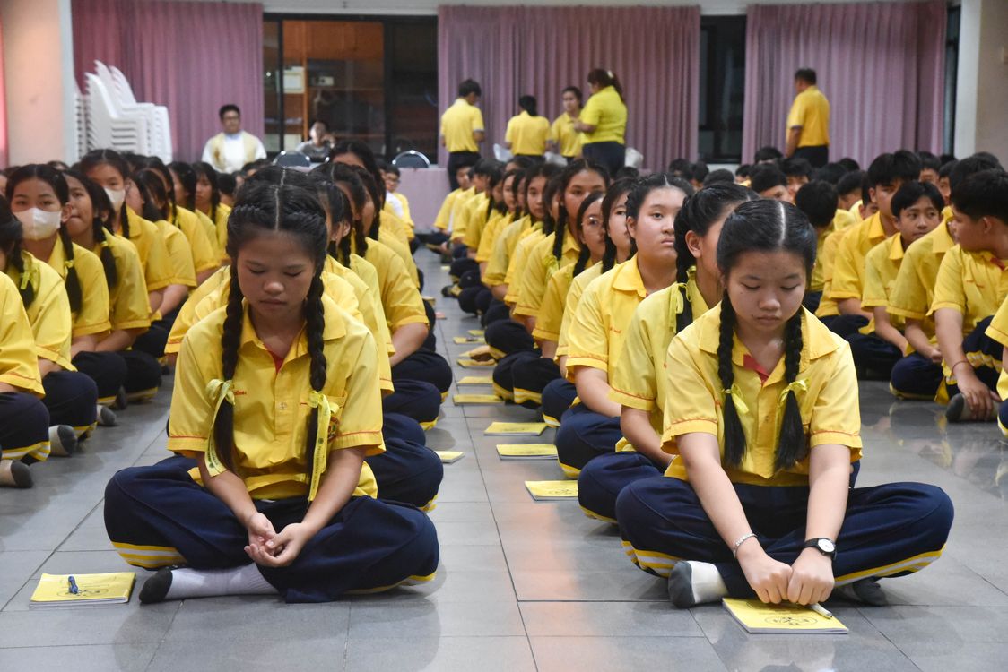 โรงเรียนปรีชานุศาสน์