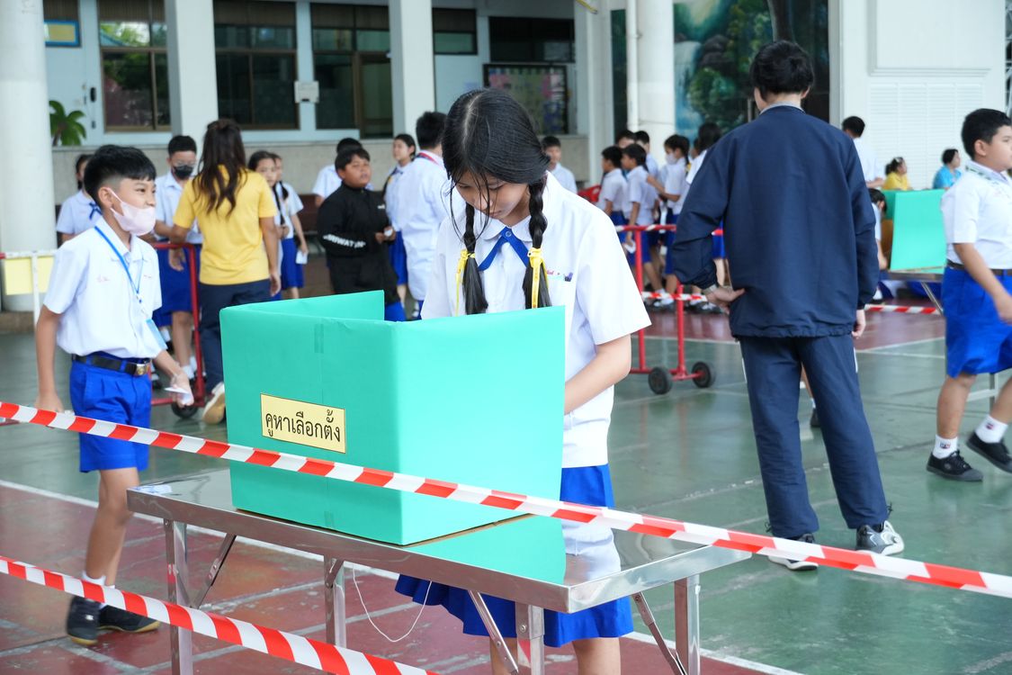 โรงเรียนปรีชานุศาสน์