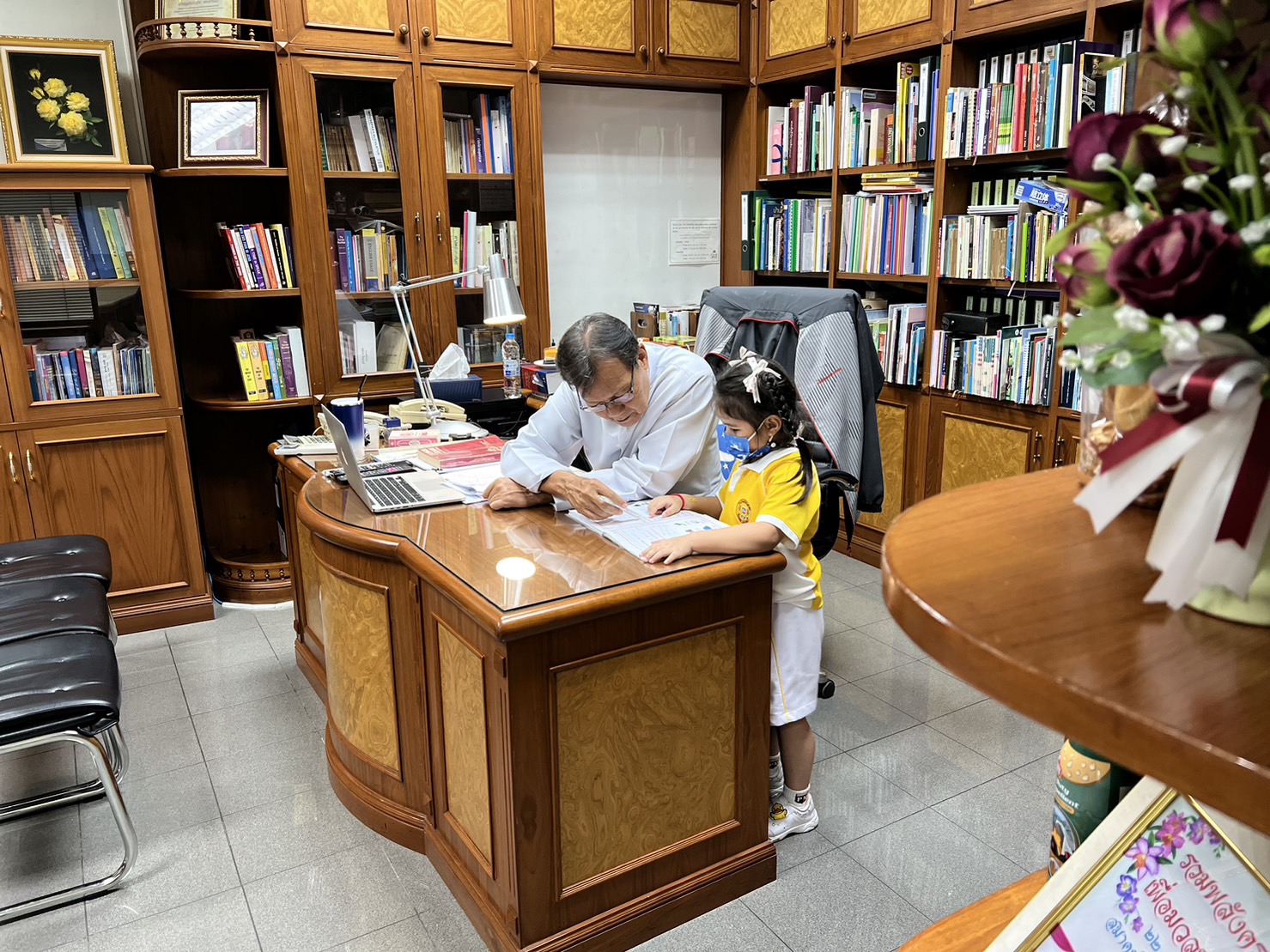 โรงเรียนปรีชานุศาสน์
