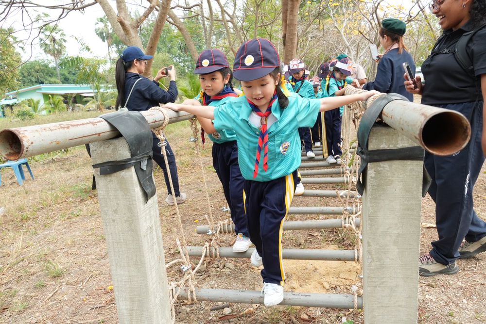 โรงเรียนปรีชานุศาสน์