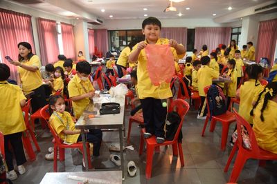 โรงเรียนปรีชานุศาสน์