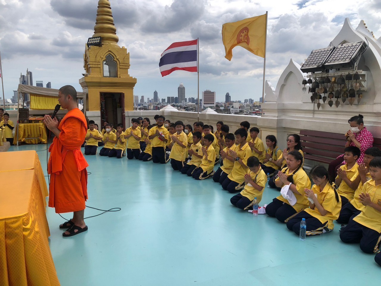 โรงเรียนปรีชานุศาสน์
