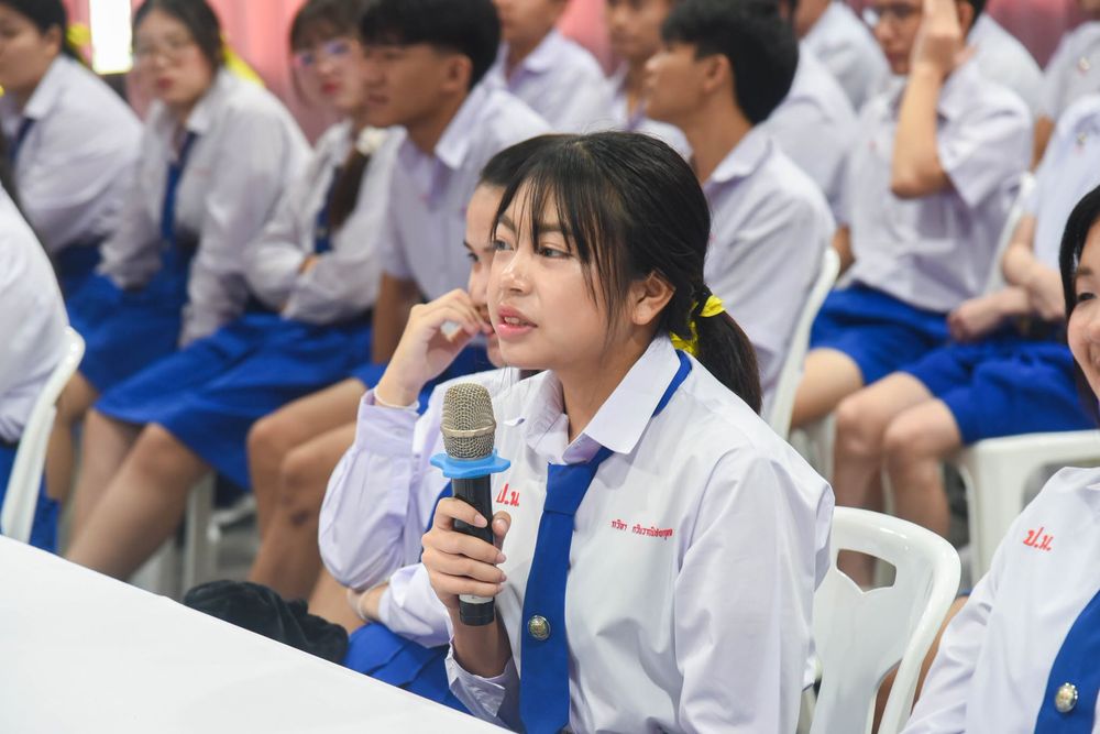 โรงเรียนปรีชานุศาสน์