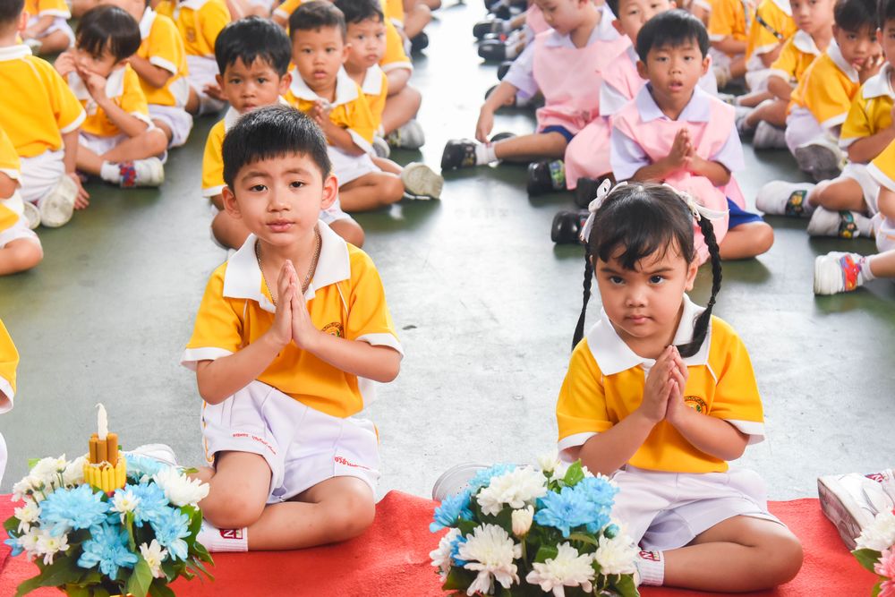 โรงเรียนปรีชานุศาสน์