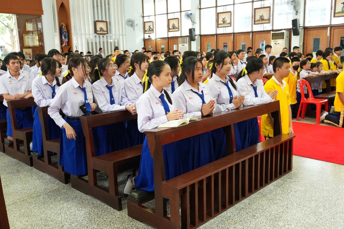โรงเรียนปรีชานุศาสน์