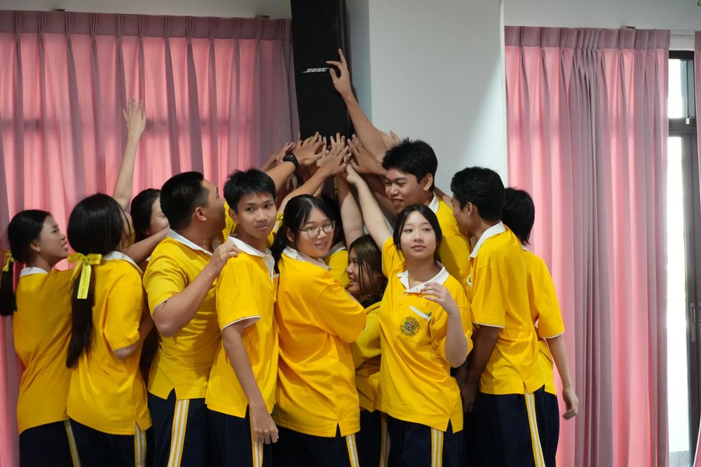 โรงเรียนปรีชานุศาสน์