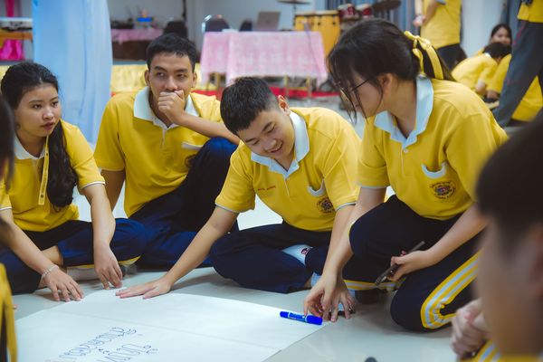 โรงเรียนปรีชานุศาสน์