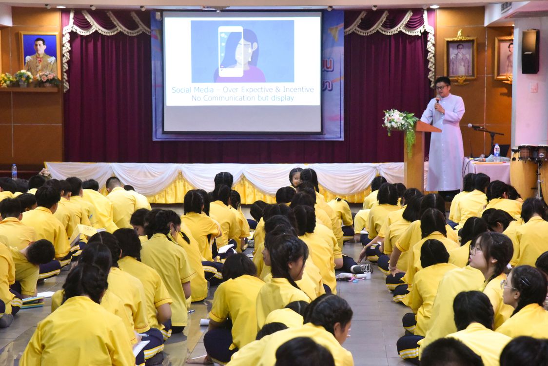 โรงเรียนปรีชานุศาสน์