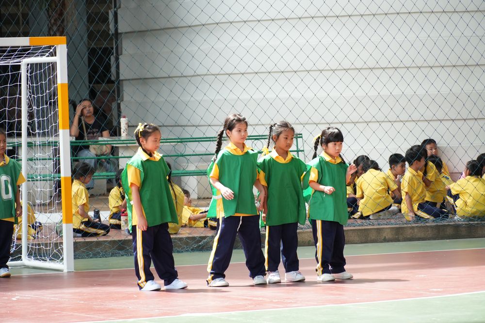 โรงเรียนปรีชานุศาสน์