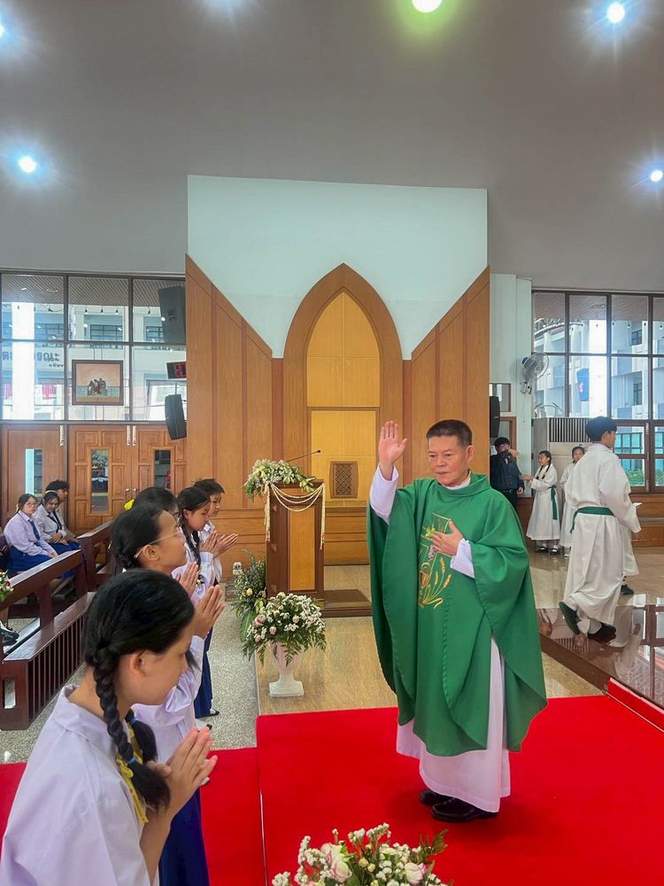 โรงเรียนปรีชานุศาสน์