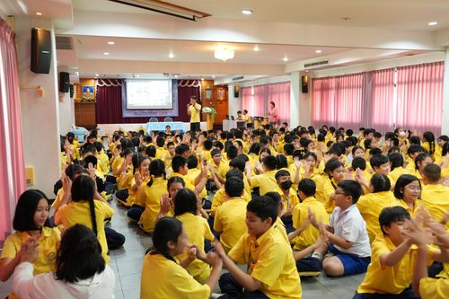 โรงเรียนปรีชานุศาสน์