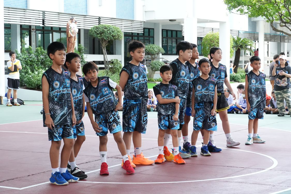 โรงเรียนปรีชานุศาสน์