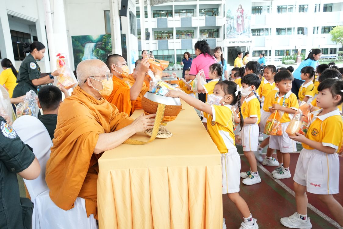 โรงเรียนปรีชานุศาสน์