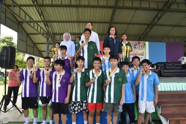 โรงเรียนปรีชานุศาสน์