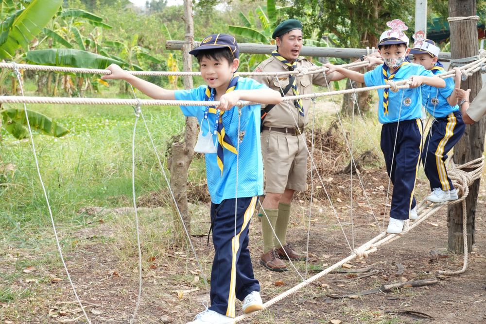 โรงเรียนปรีชานุศาสน์