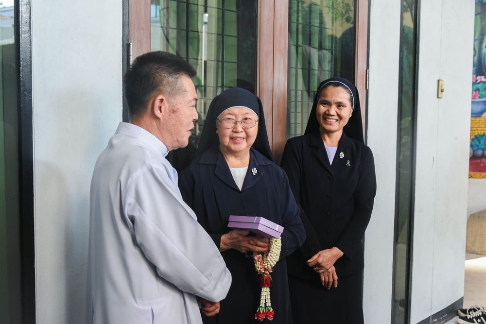 โรงเรียนปรีชานุศาสน์