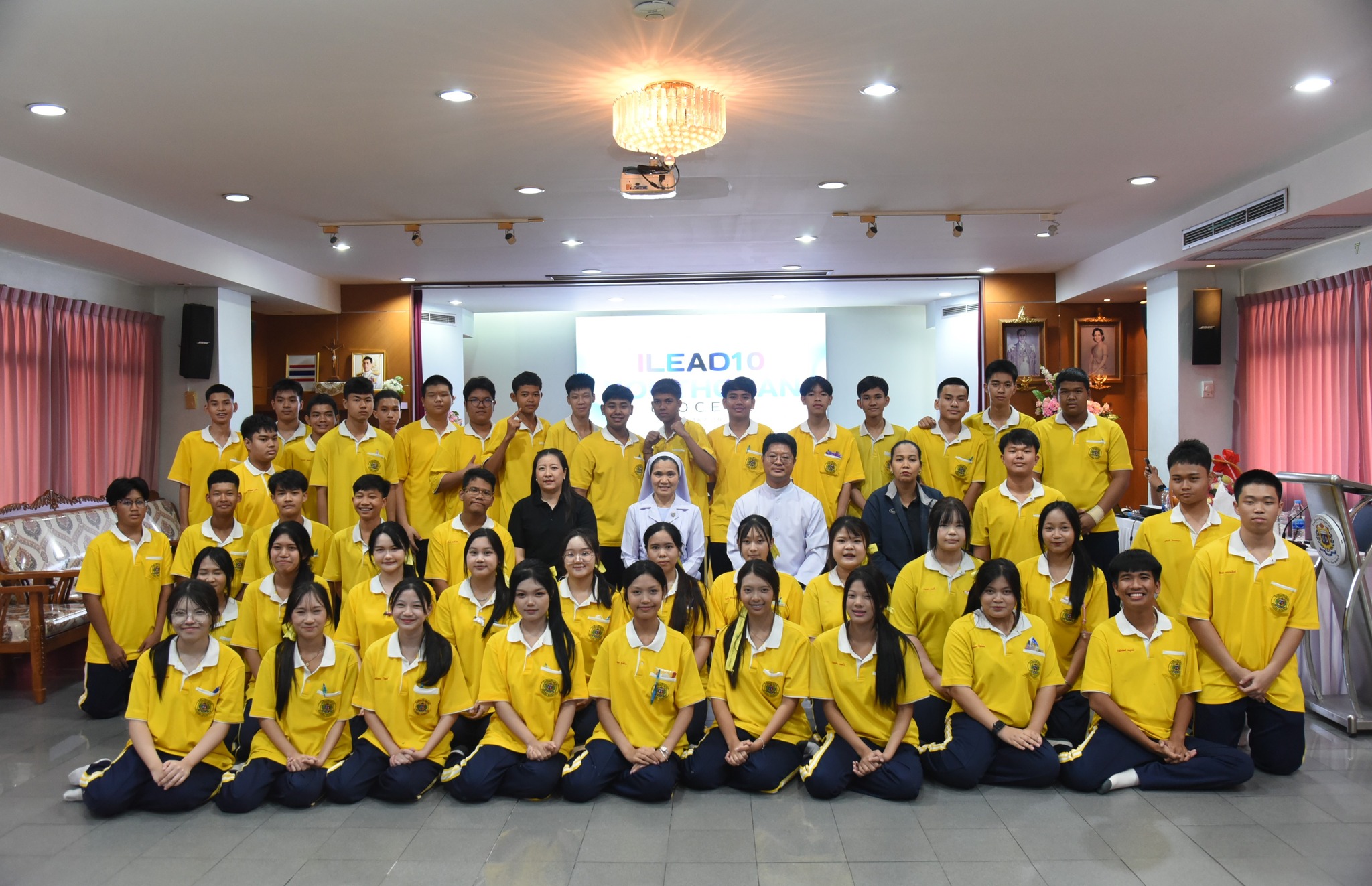 โรงเรียนปรีชานุศาสน์
