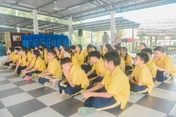 โรงเรียนปรีชานุศาสน์