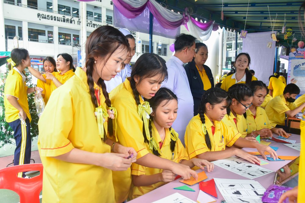 โรงเรียนปรีชานุศาสน์