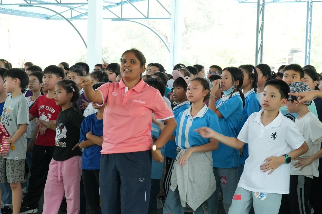 โรงเรียนปรีชานุศาสน์