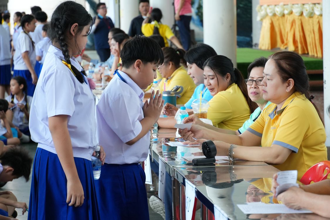 โรงเรียนปรีชานุศาสน์