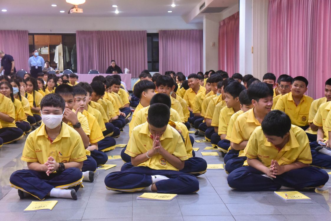 โรงเรียนปรีชานุศาสน์