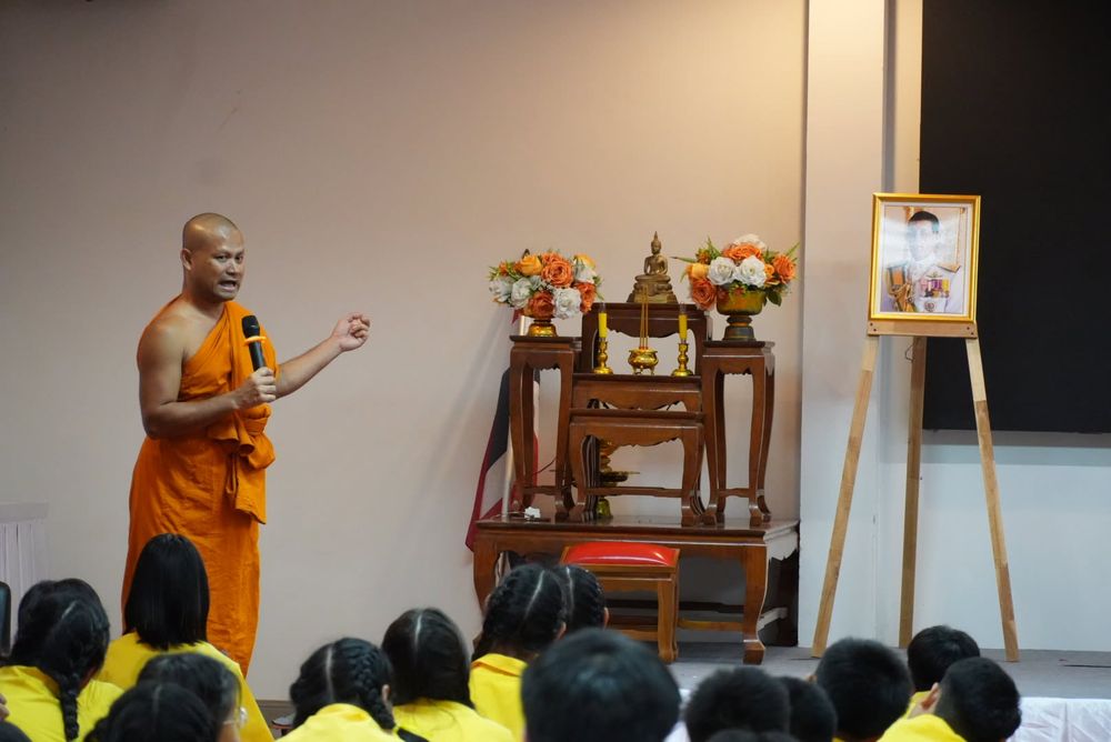 โรงเรียนปรีชานุศาสน์